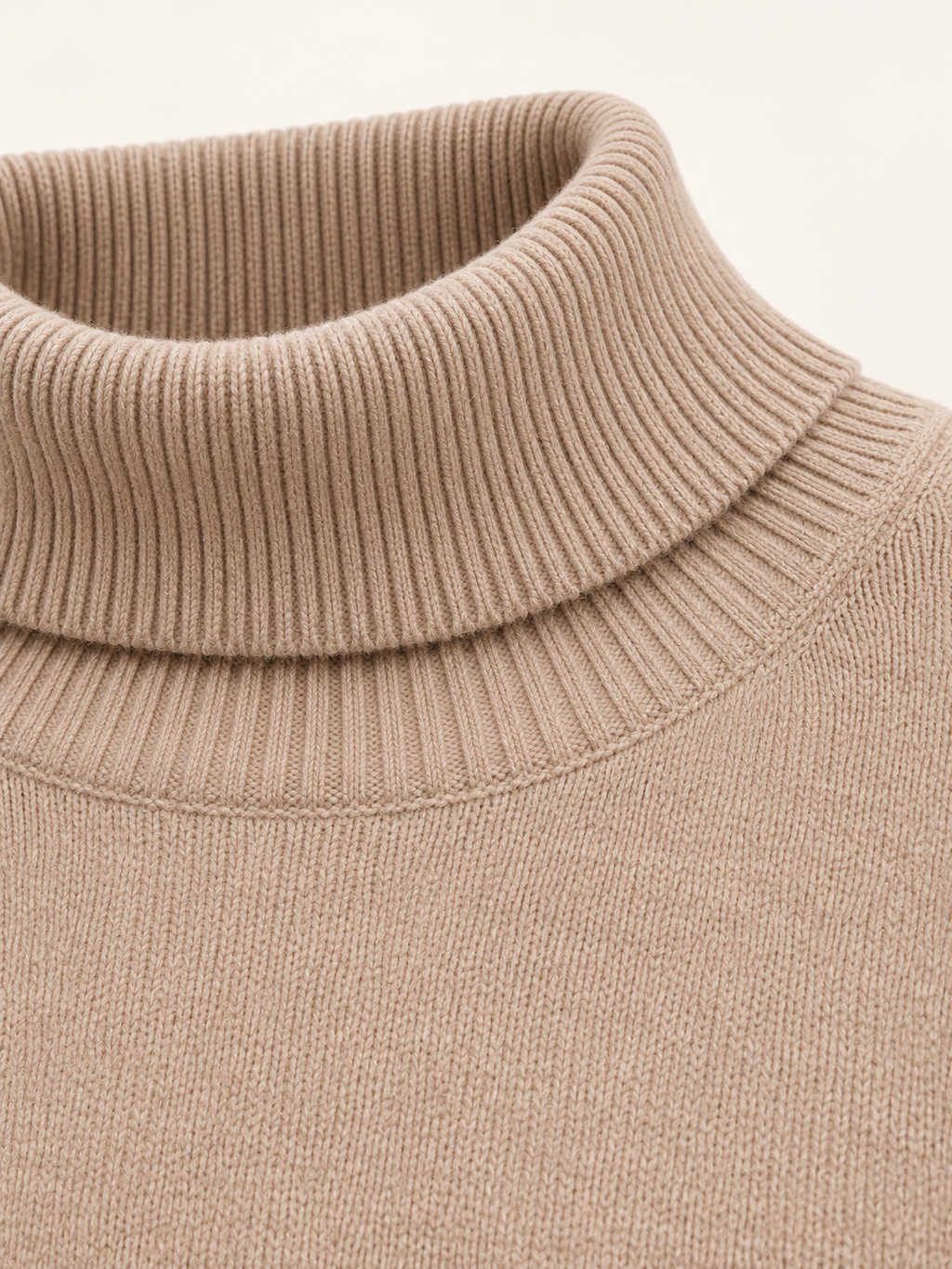 Soft turtleneck jumper — Taupe, neckline detail