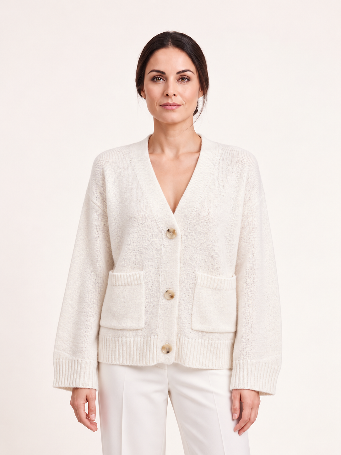 Cardigan con scollo a V e tasche — Bianco, Sofia, vista frontale