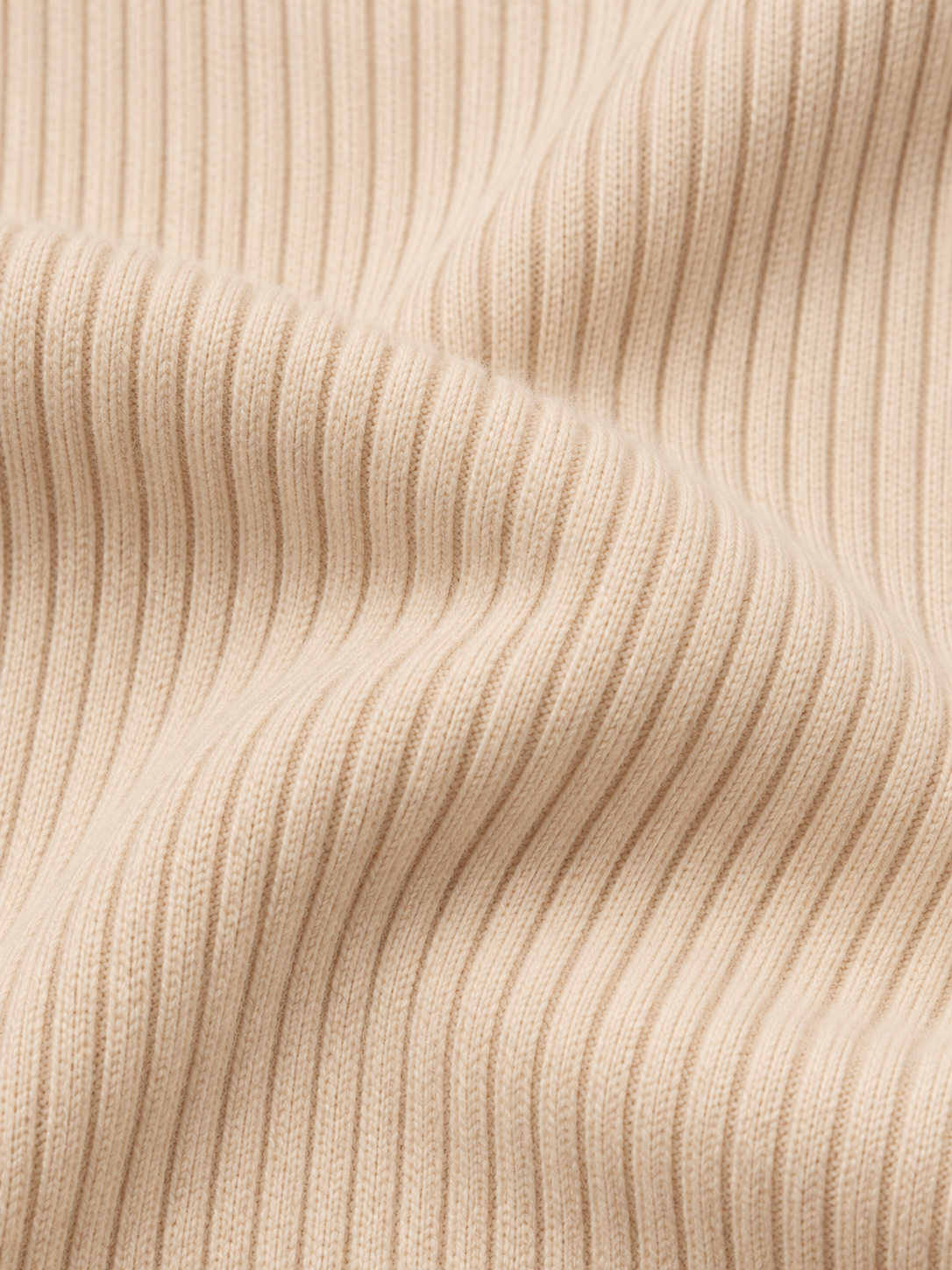 Ribbed turtleneck jumper — Beige, fabric detail